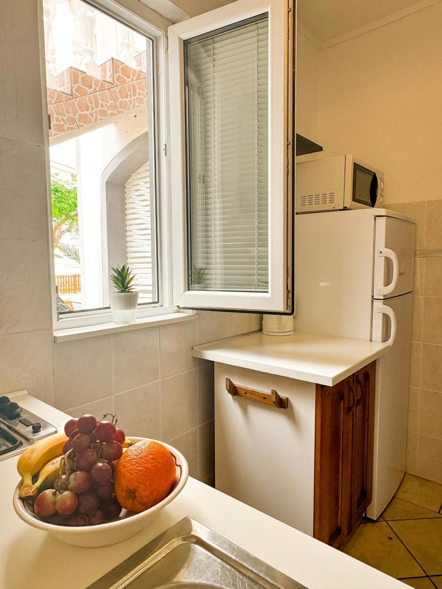 Apartmani Cvangic Vir Exterior photo